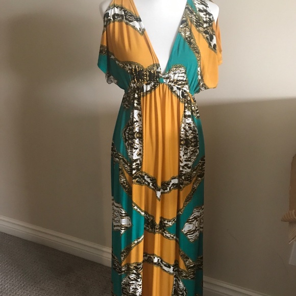 PINK POLKADOT Maxi Dress! - Picture 2 of 5